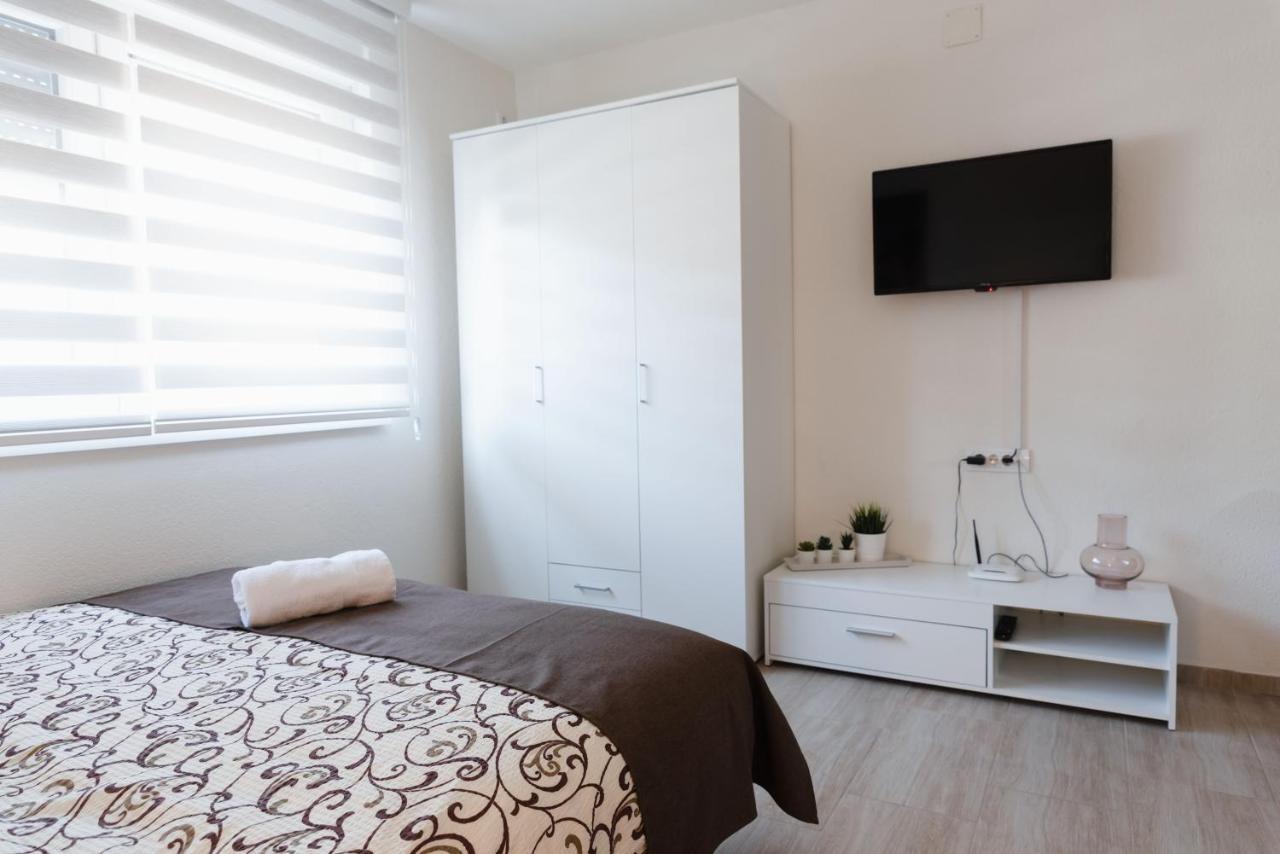 Apartmani Centar Lux New Zrenjanin Exterior photo
