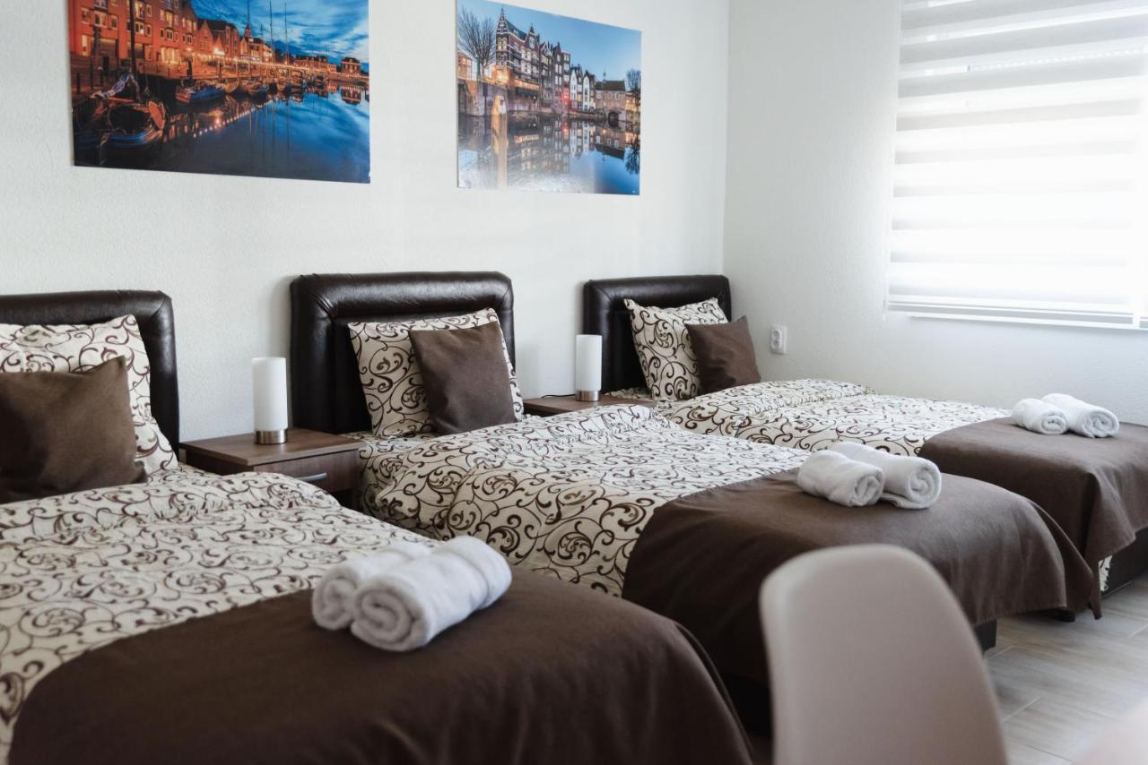 Apartmani Centar Lux New Zrenjanin Exterior photo